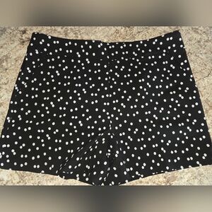 Time and Tru Black and White Polka Dot High Waist Shorts NWT 2X ❤️